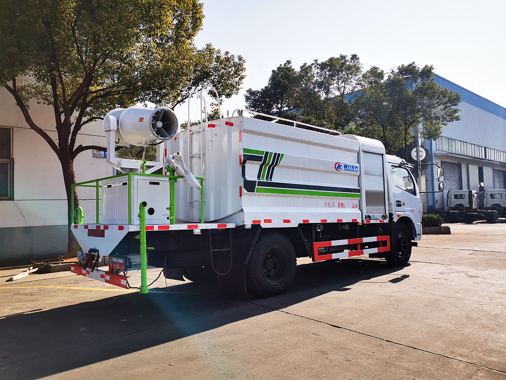 東風凱普特多功能霧炮車國六6.5立方/30-60米霧炮