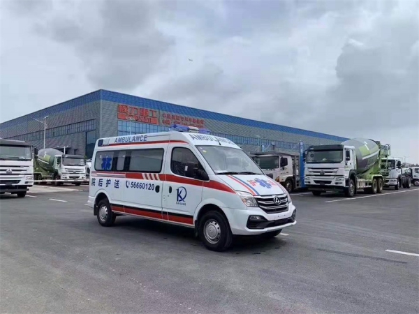 上汽大通長(zhǎng)軸中頂救護(hù)車(chē)