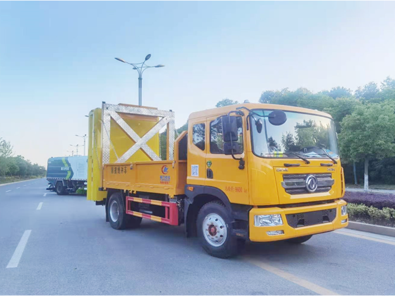 東風多利卡D9防撞緩沖車（100E）